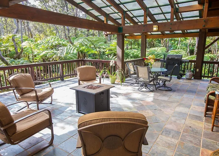 Hale Mauna Loa Upper Level