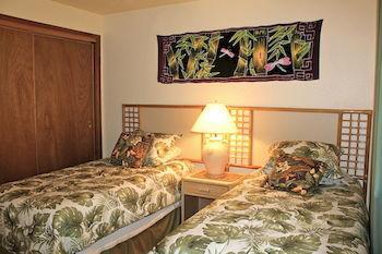 Hale Mauna Loa Upper Level With Shared Hot Tub